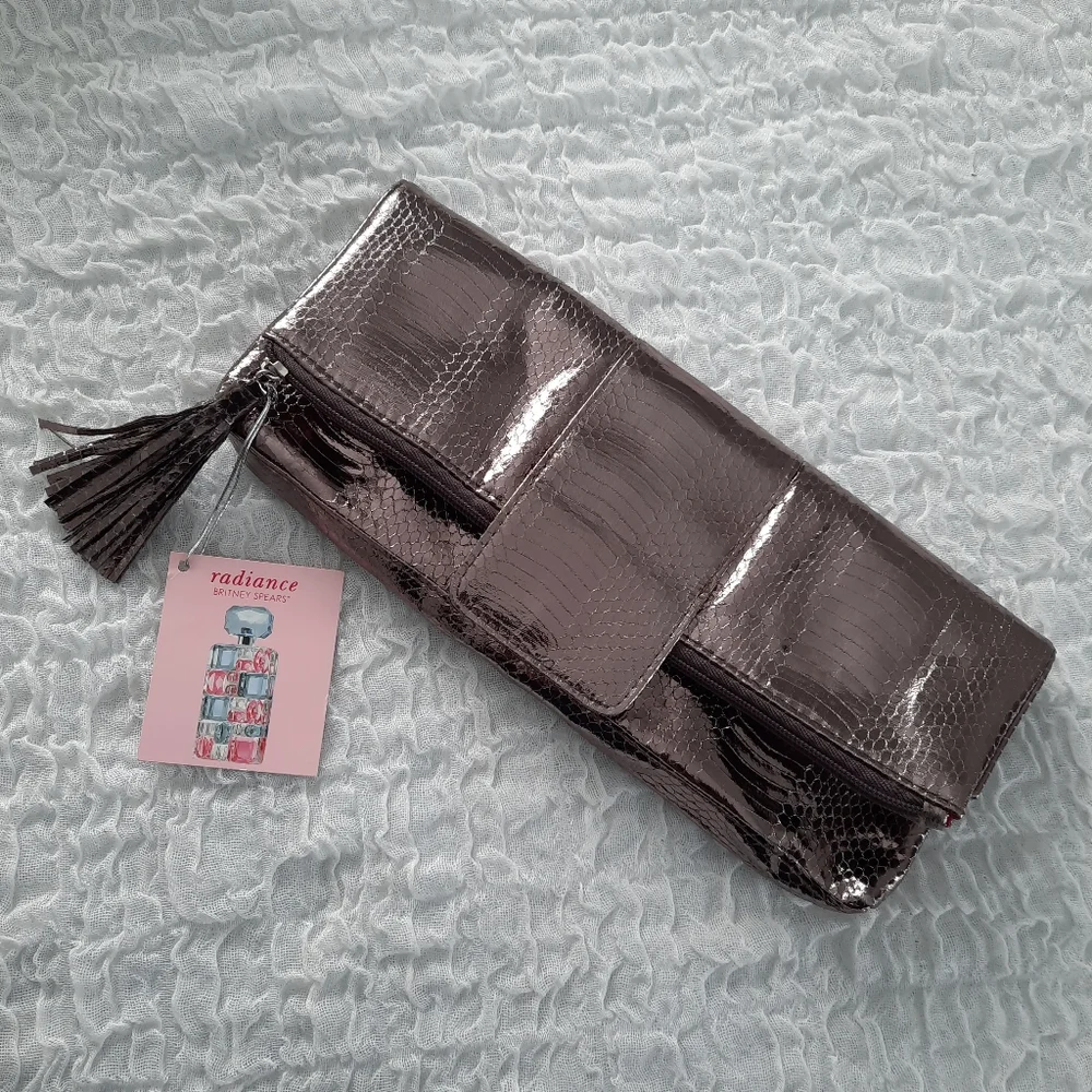 Britney Spears "RADIANCE" Metallic Wallet/Clutch~NWT~Collectible Promo - Picture 1 of 9